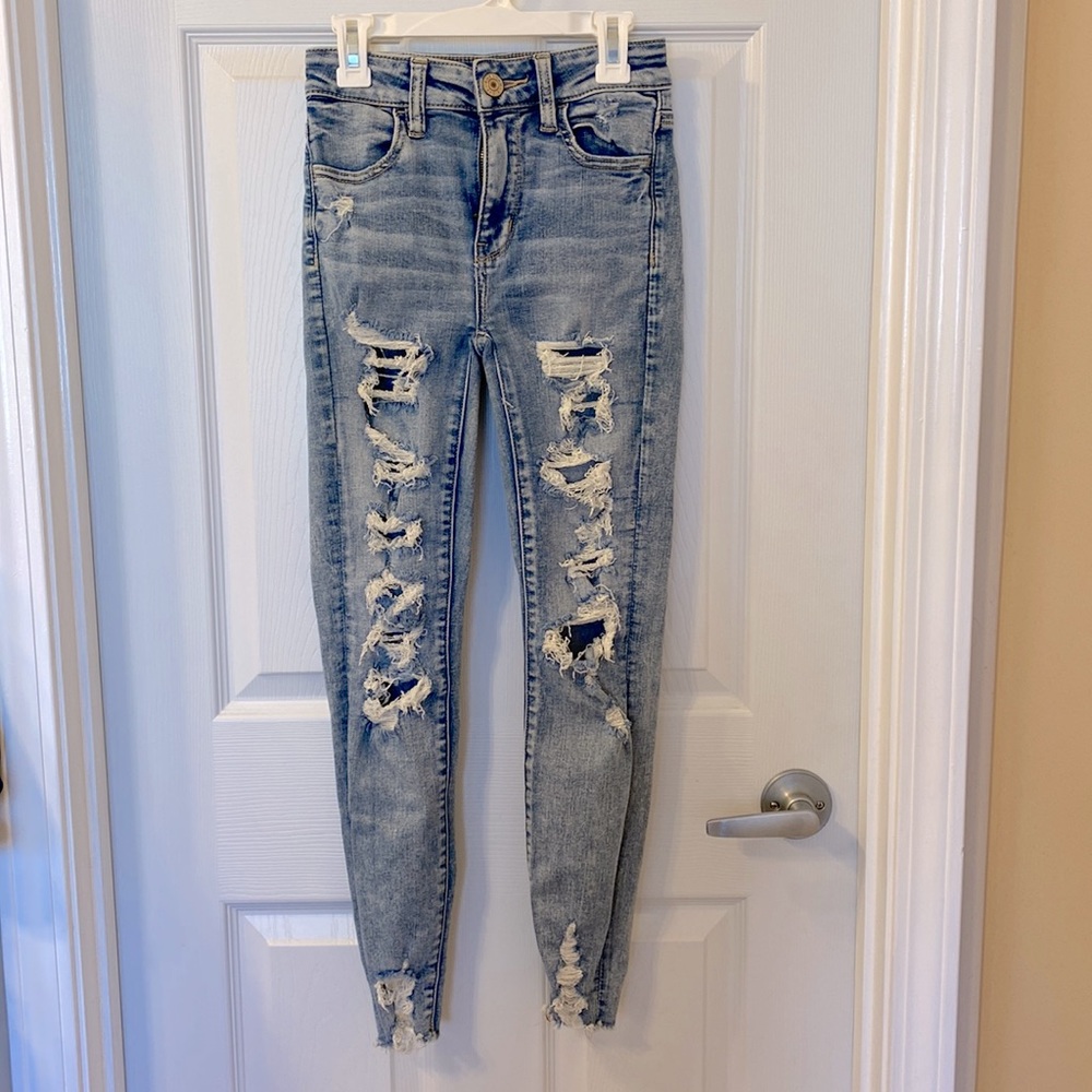 American Eagle, Next Level Stretch, ripped jeans, size 0 short